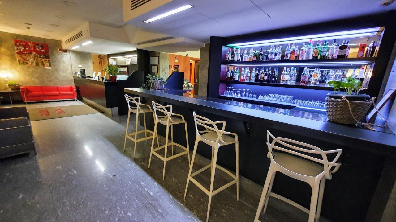 Hotel Metro มิลาน ภายนอก รูปภาพ