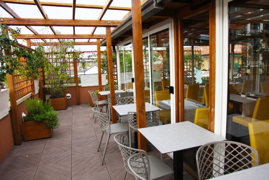 Hotel Metro มิลาน ภายนอก รูปภาพ