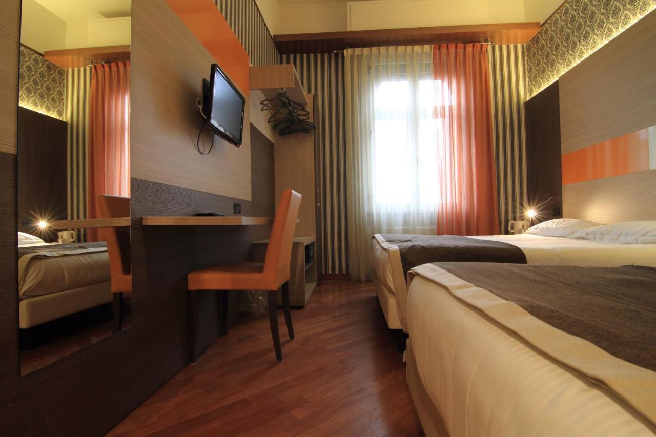 Hotel Metro มิลาน ภายนอก รูปภาพ